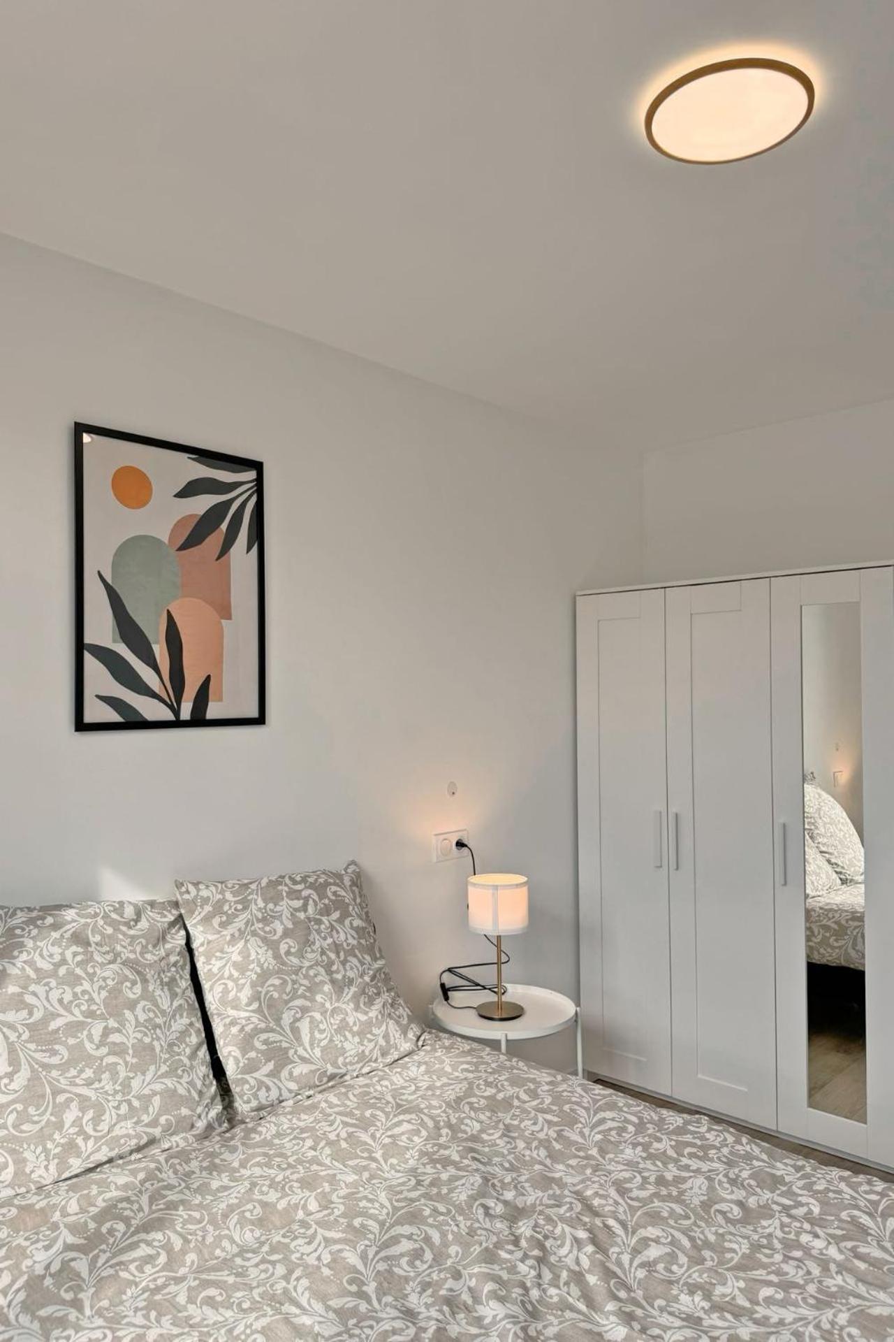 ויטרי-סור-סיין Cozy Paris Gateway Apartments Groups With Free Parking מראה חיצוני תמונה